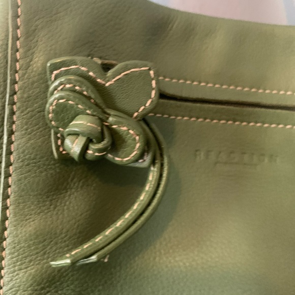 🔥3/$25🔥REACTION KENNETH COLE HANDBAG - Picture 2 of 6